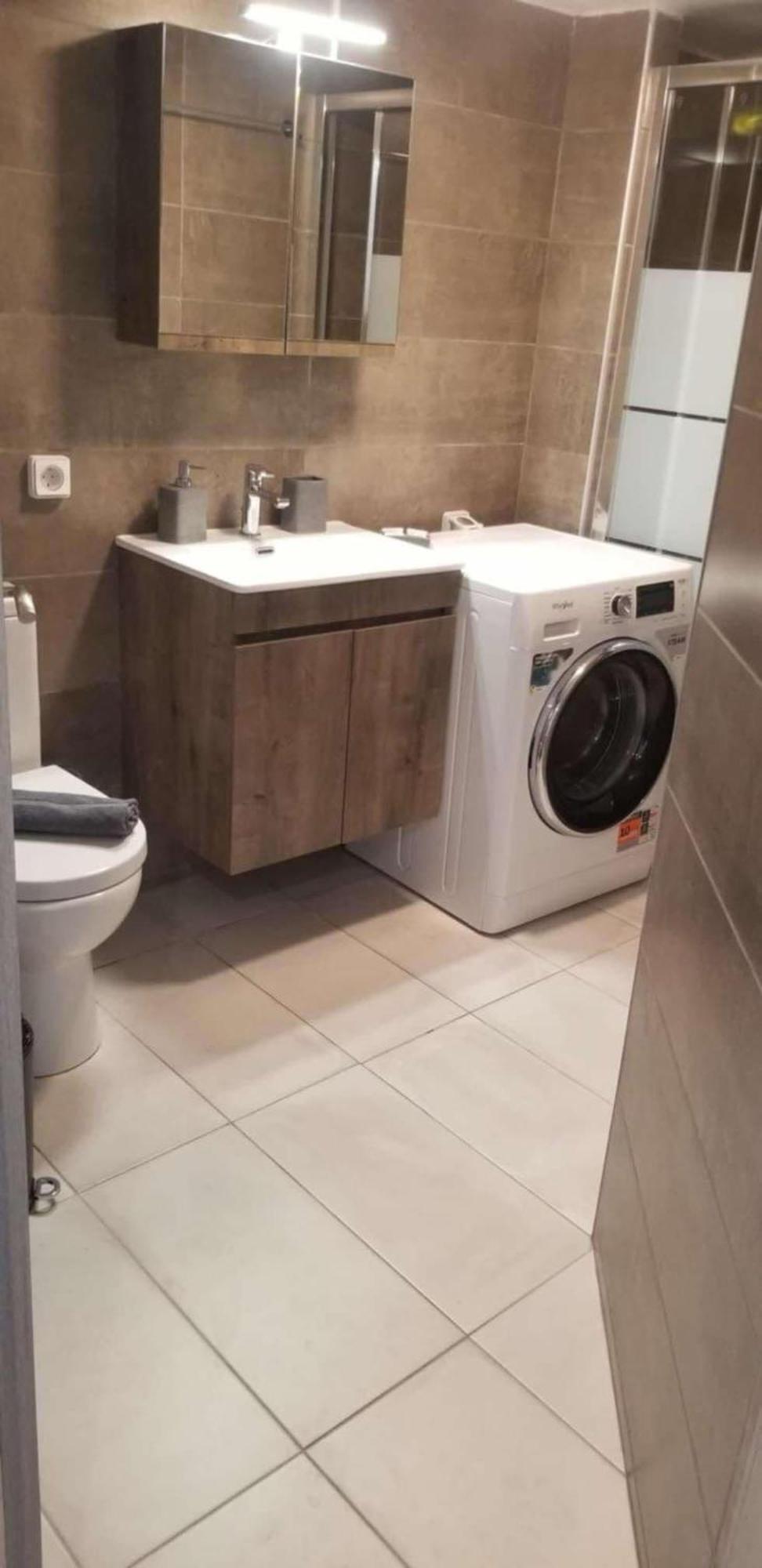 Areos Comfort Living Apartment - Alexandras Ave 72 Athen Eksteriør billede